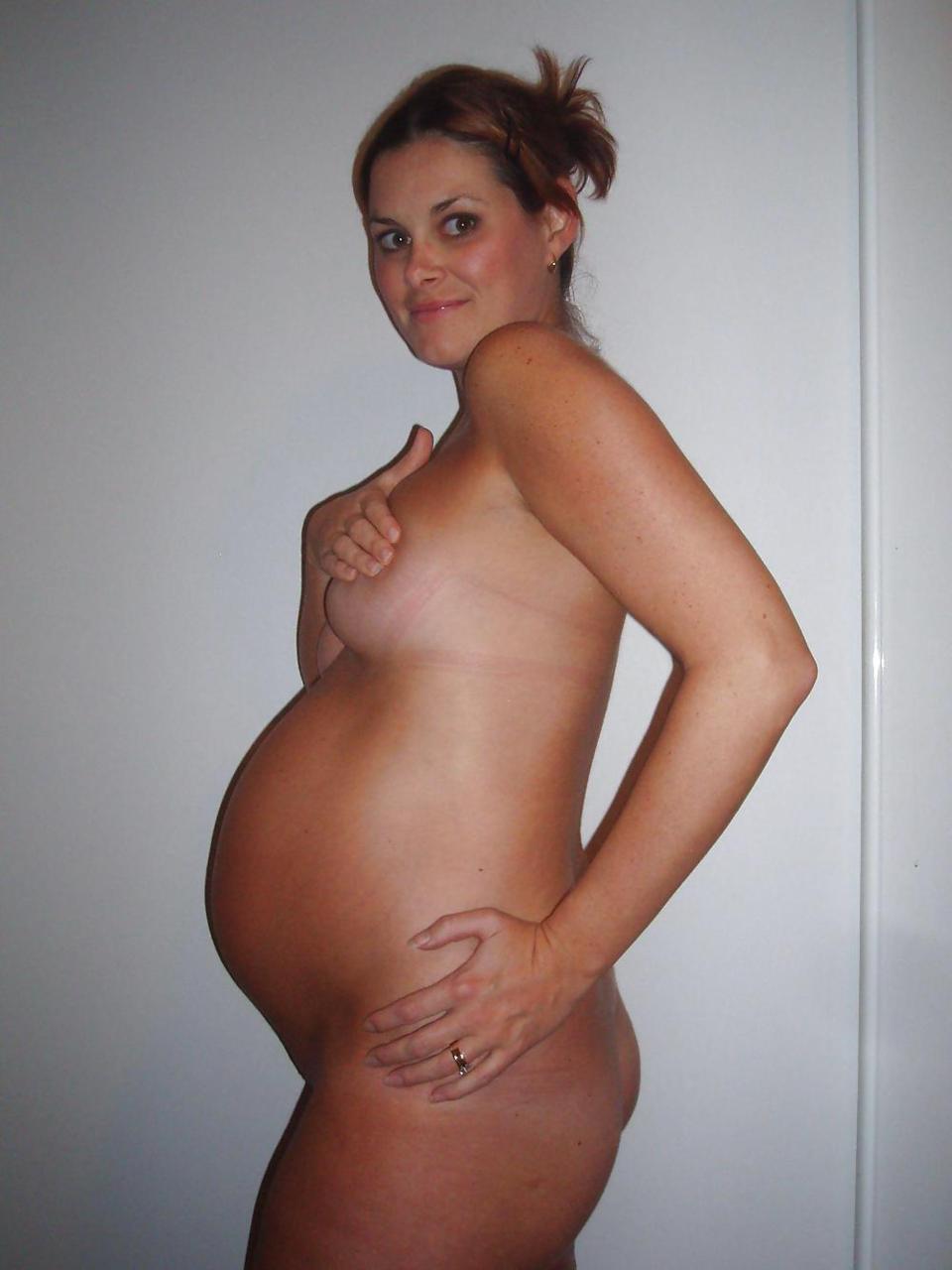 Amateur Pregnant Nude