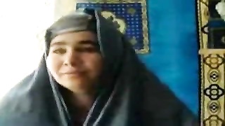 Hazara(Afghan)girl getting snatch and boobies eaten by afghan